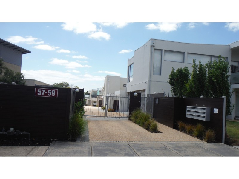 8/57-59 Pier Street, Safety Beach VIC 3936