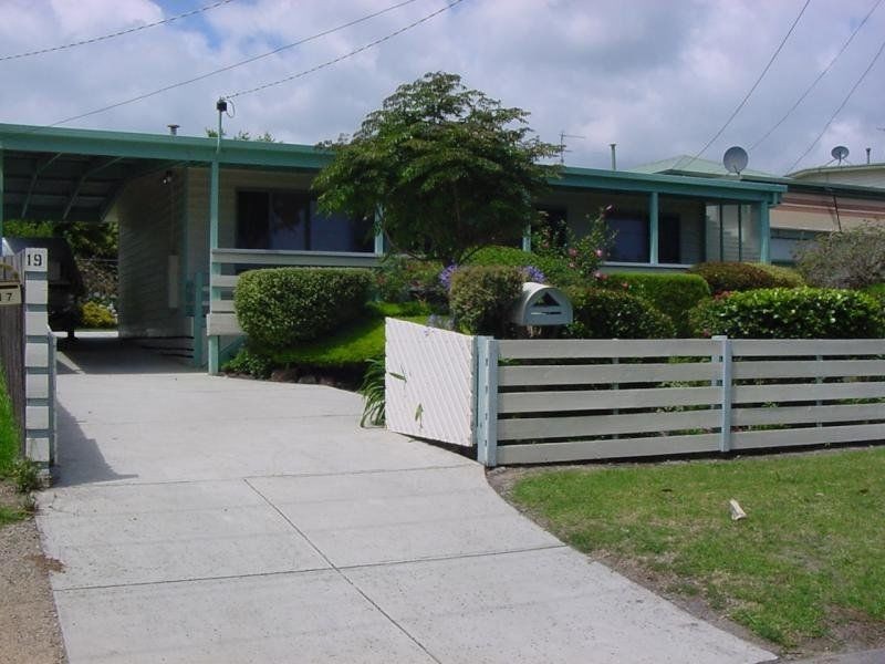 19 Dahlia Street, Dromana VIC 3936