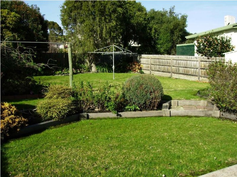 19 Dahlia Street, Dromana VIC 3936