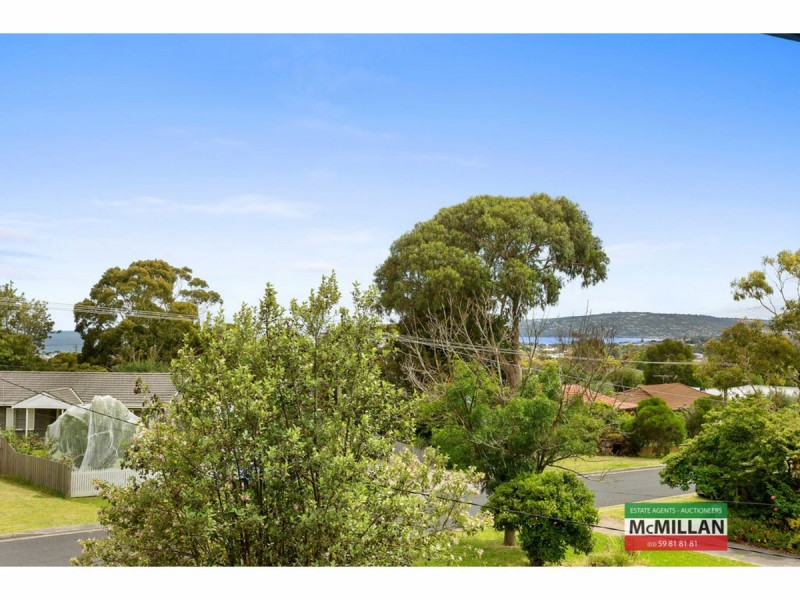 21 Seaview Parade, Dromana VIC 3936