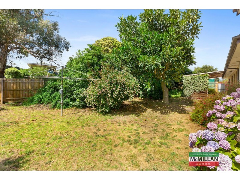 21 Seaview Parade, Dromana VIC 3936