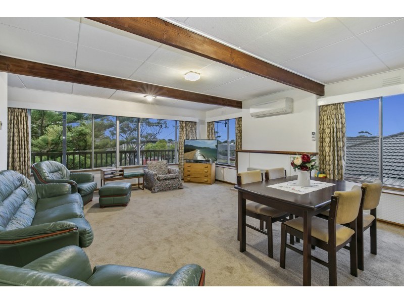 19 Palm Grove, Dromana VIC 3936