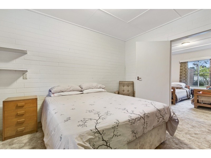 19 Palm Grove, Dromana VIC 3936