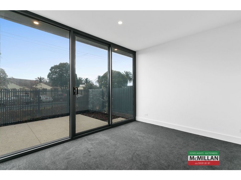 1/25 Hodgkinson Street, Dromana VIC 3936