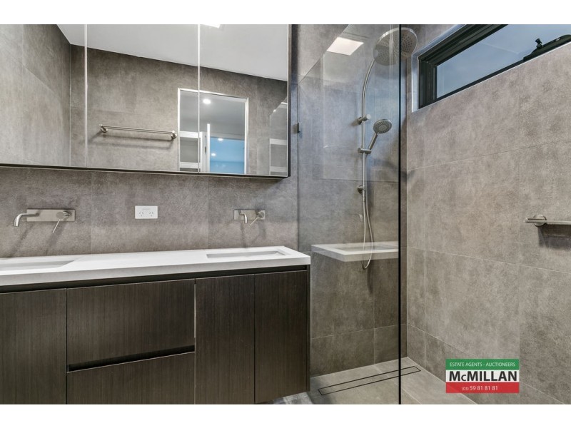 1/25 Hodgkinson Street, Dromana VIC 3936