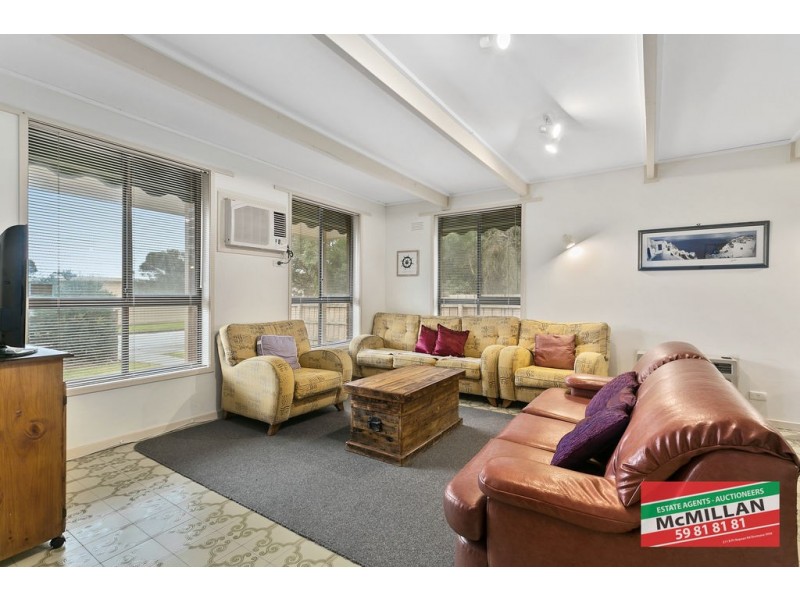 1/11 Beachurst Avenue, Dromana VIC 3936