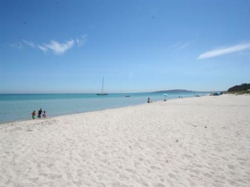 6 Banks St, Mccrae VIC 3938