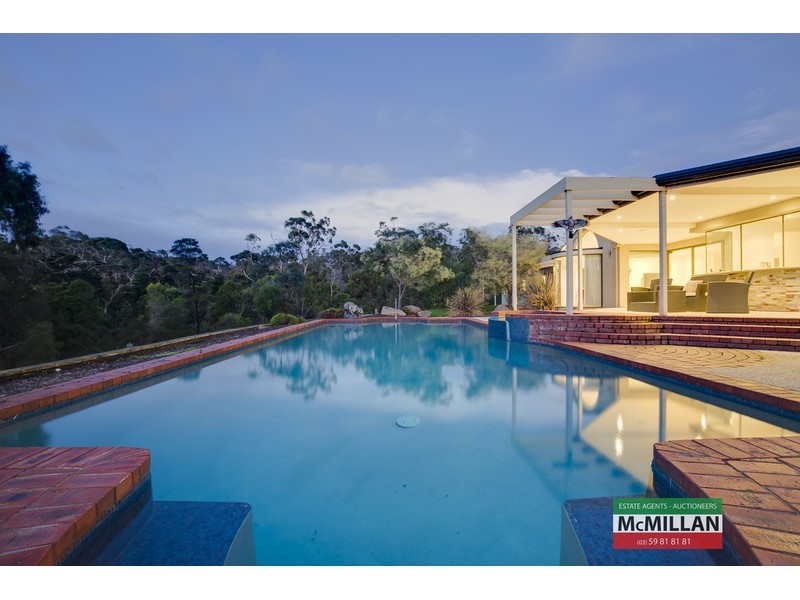 25 Cummins Lane, Mount Eliza VIC 3930