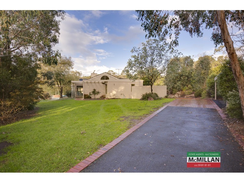 25 Cummins Lane, Mount Eliza VIC 3930