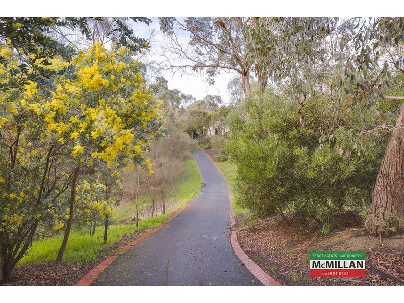 25 Cummins Lane, Mount Eliza VIC 3930