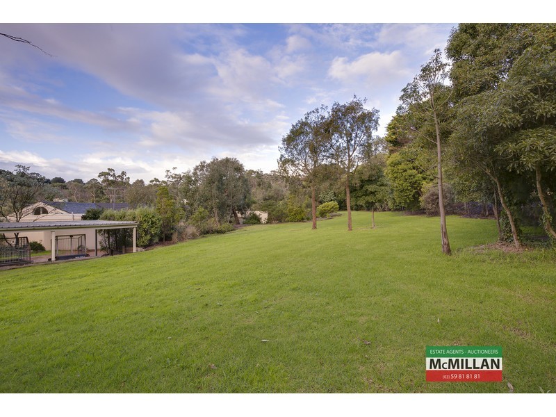 25 Cummins Lane, Mount Eliza VIC 3930