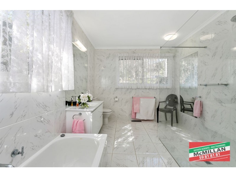 32 Cairn Road, Mccrae VIC 3938