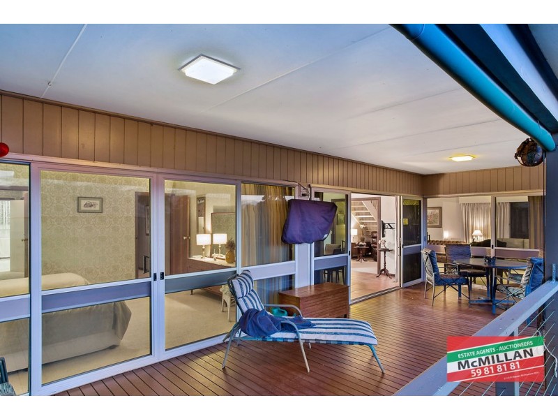 32 Cairn Road, Mccrae VIC 3938