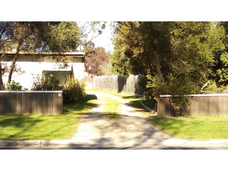 2/78 Seaview Avenue, Safety Beach VIC 3936