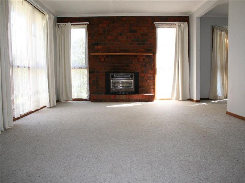 42 Dromana Parade, Safety Beach VIC 3936