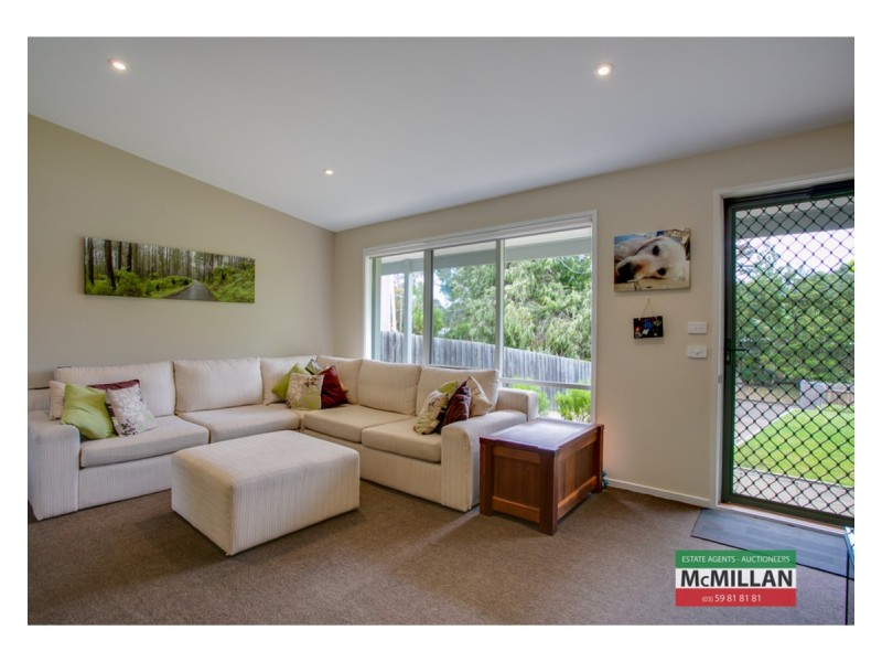 28 Cleeland Crt, Rosebud VIC 3939