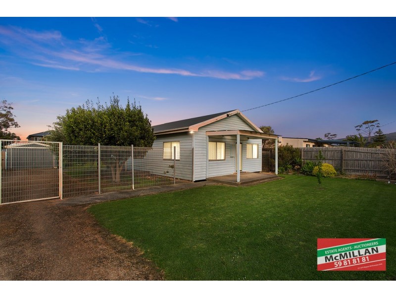 15 Solander Street, Dromana VIC 3936