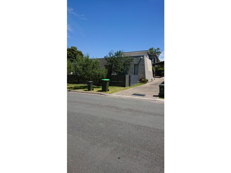 2/2 Marna Street, Dromana VIC 3936