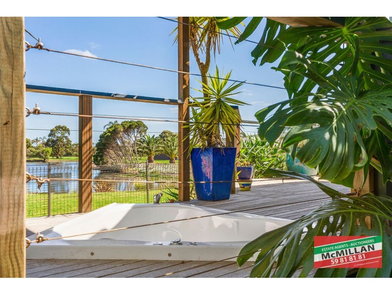 22 Country Club Drive, Safety Beach VIC 3936