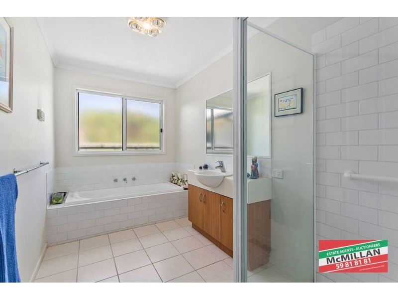 22 Country Club Drive, Safety Beach VIC 3936