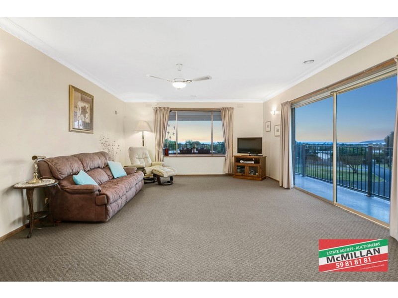 12 You Yangs Avenue, Dromana VIC 3936