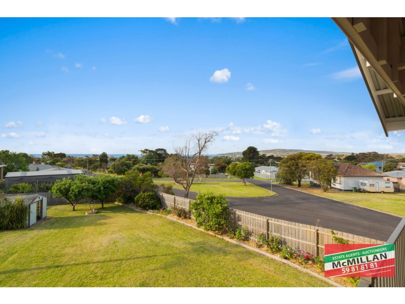12 You Yangs Avenue, Dromana VIC 3936