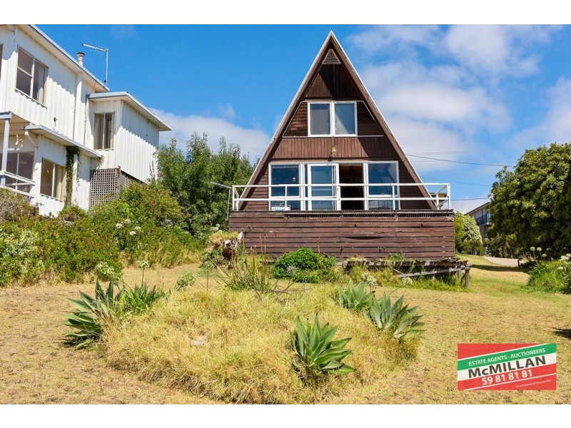 10 Seaview Street, Dromana VIC 3936