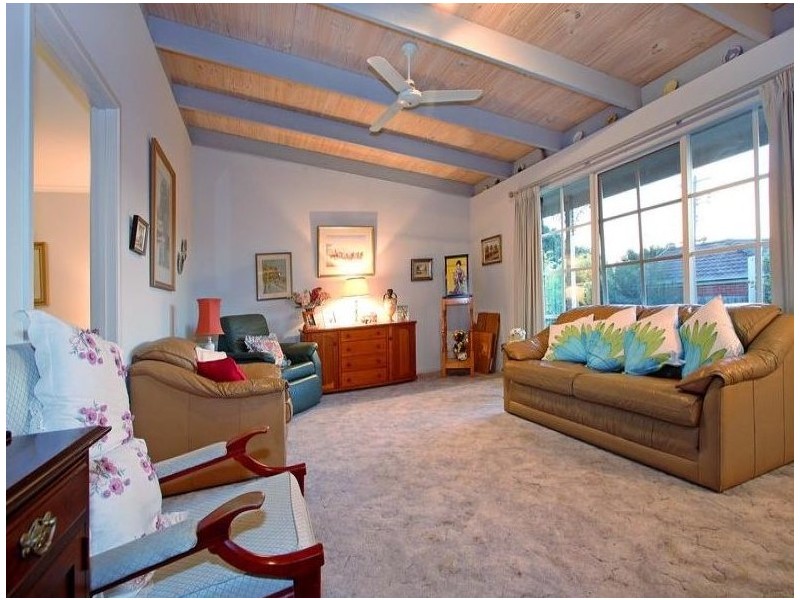 73 Pickings Road, Safety Beach VIC 3936