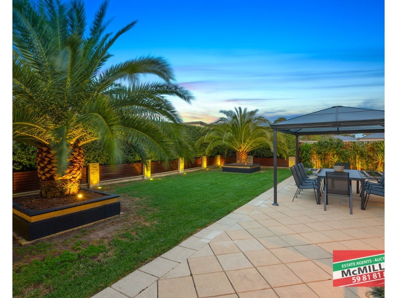 17 Pickings Road, Safety Beach VIC 3936