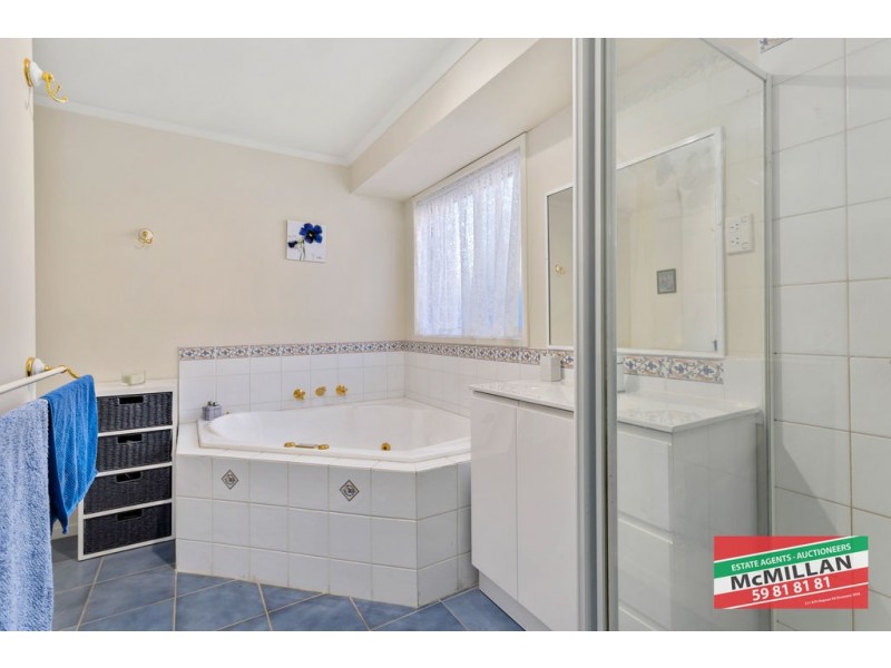 31 Boormanii Dve, Mornington VIC 3931