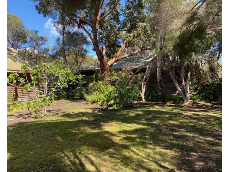 230 Bruce Road, Safety Beach VIC 3936