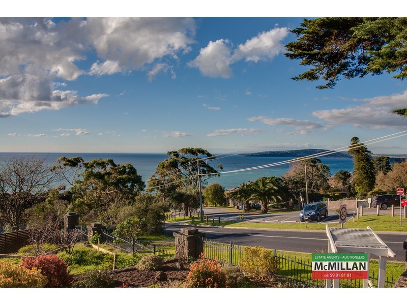 2 Hearn Street, Dromana VIC 3936