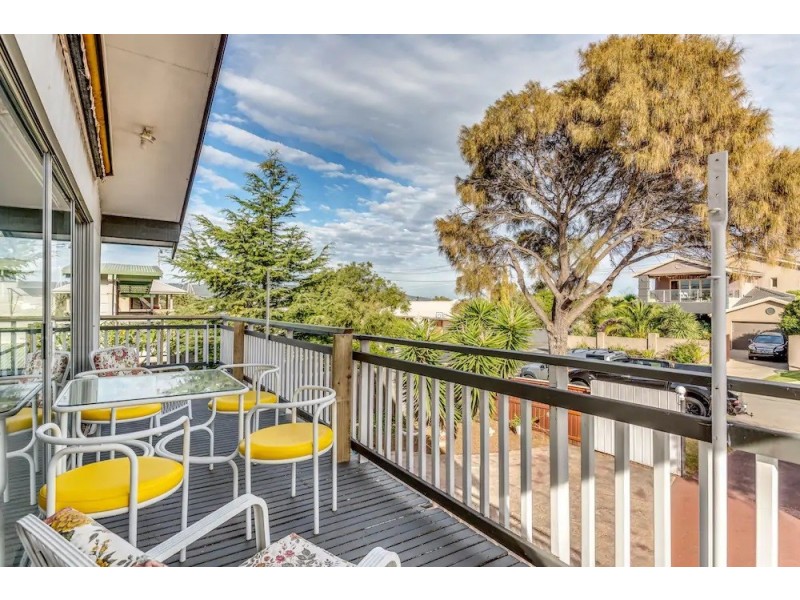 7 Pebble Way, Safety Beach VIC 3936