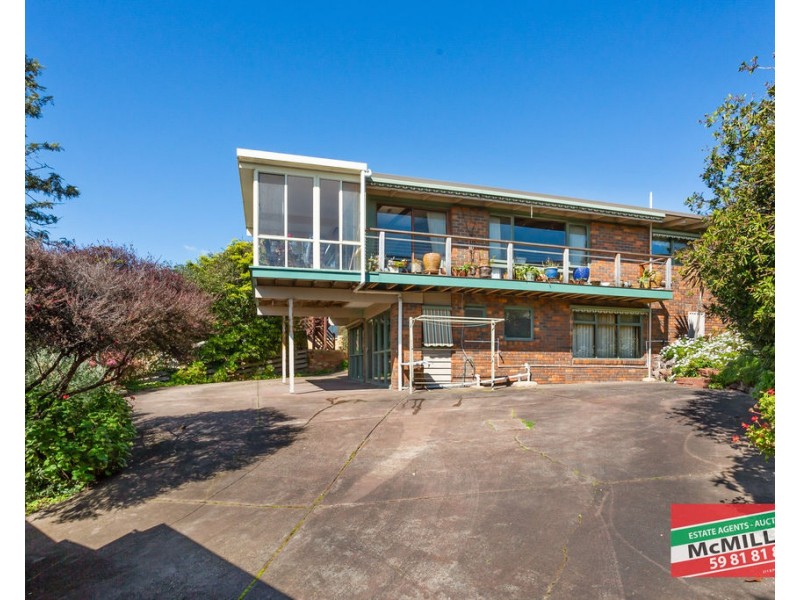 6 Coolangatta Tce, Dromana VIC 3936
