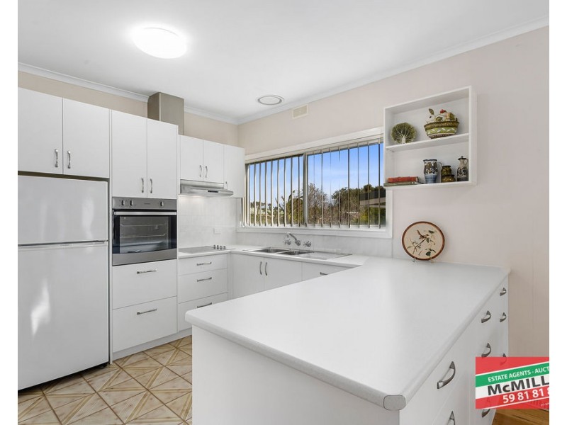 24 Clyde Road, Safety Beach VIC 3936
