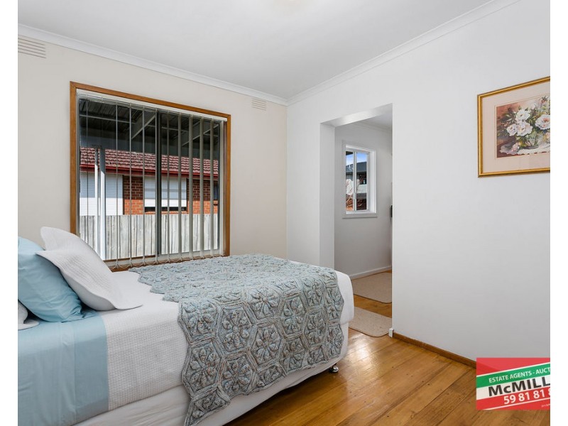 24 Clyde Road, Safety Beach VIC 3936