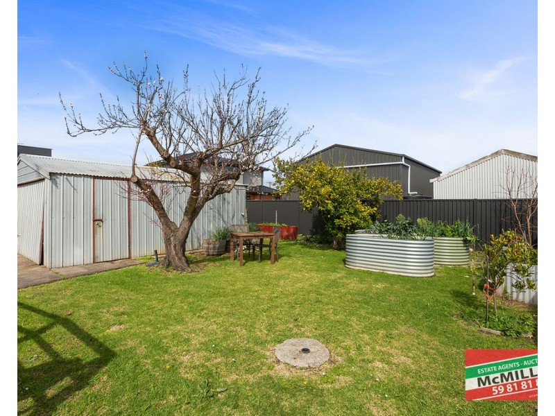 24 Clyde Road, Safety Beach VIC 3936