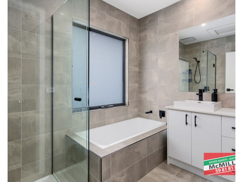 1/26 Thomas Street, Rosebud VIC 3939