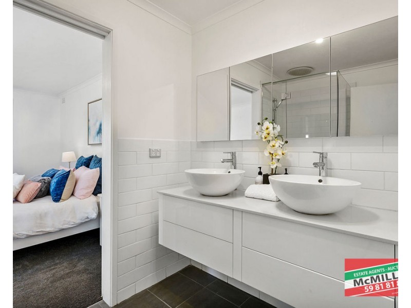 2-4 Clematis Street, Dromana VIC 3936