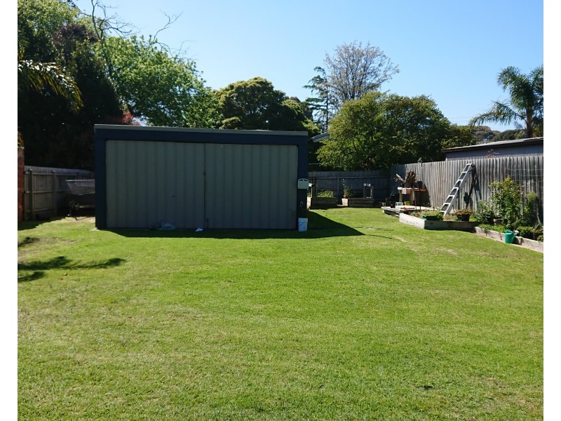 85 Leon Avenue, Rosebud VIC 3939