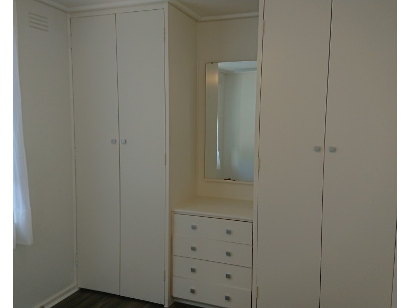 1/5 Joan Avenue, Dromana VIC 3936