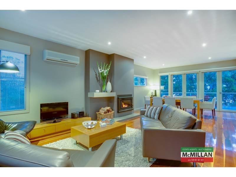 8 Cloud Street, Arthurs Seat VIC 3936