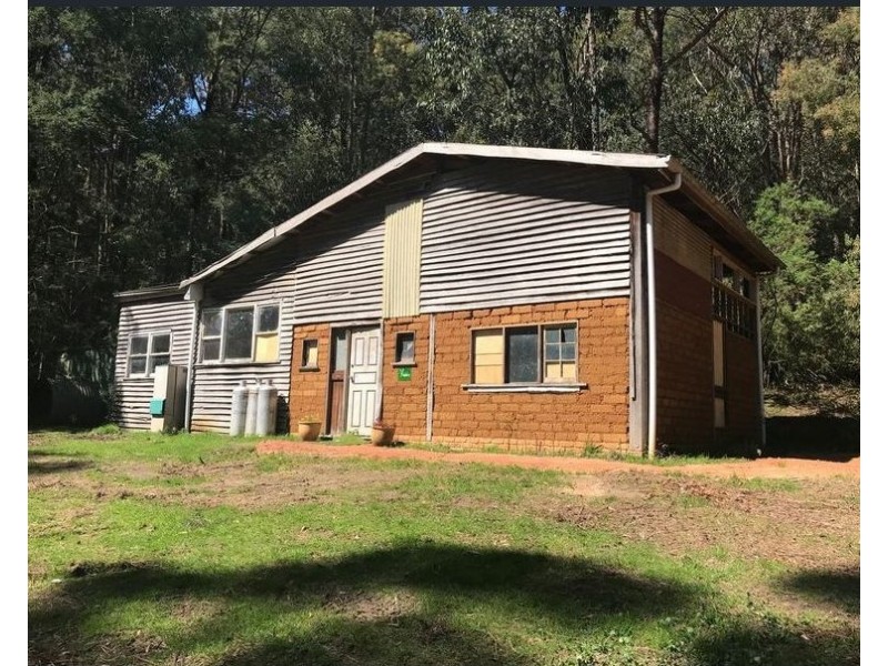 150 Denhams Road, Hallston VIC 3953