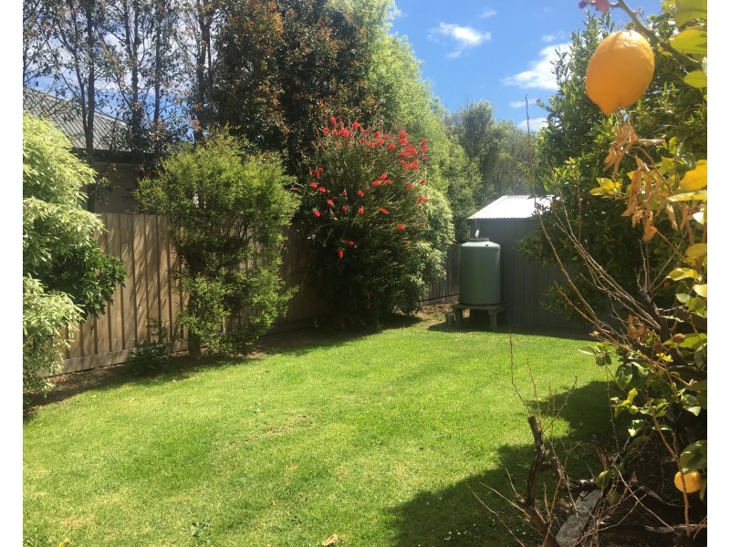 6 Margo Street, Dromana VIC 3936