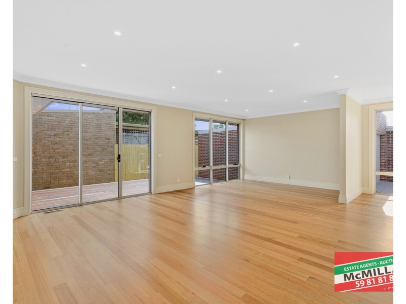 2/12 Iluka Street, Safety Beach VIC 3936