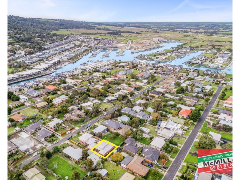 2/12 Iluka Street, Safety Beach VIC 3936