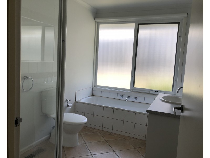 6A Park  Grove, Dromana VIC 3936