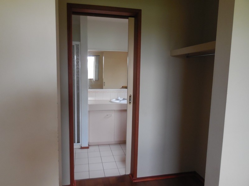 8 Lake View Drive, Safety Beach VIC 3936