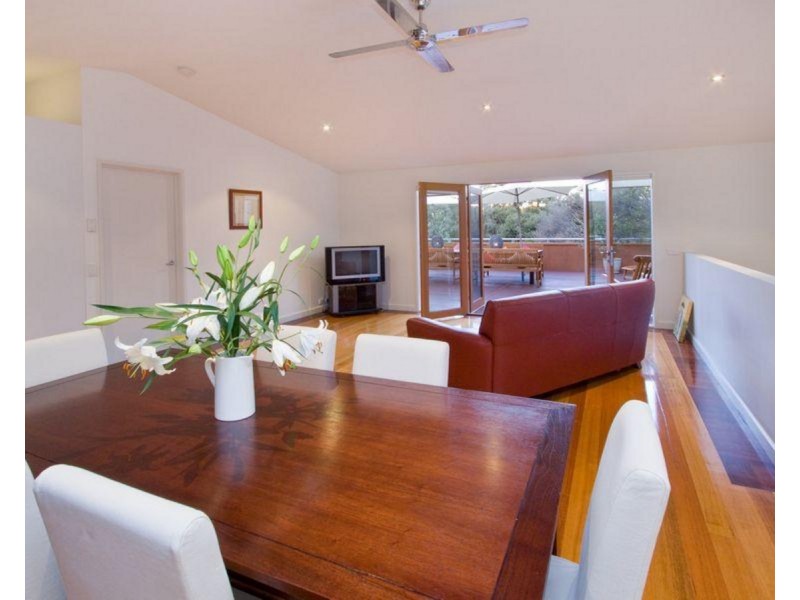 38 Caxton Street, Blairgowrie VIC 3942