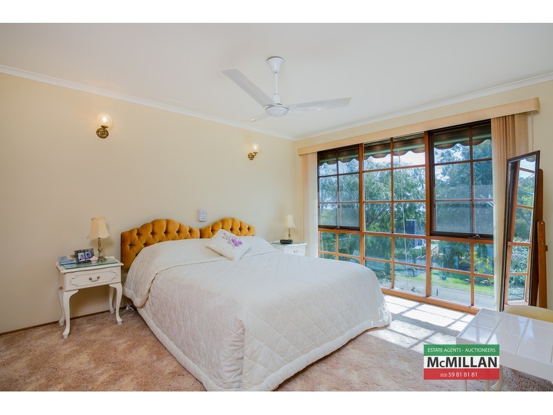 3 Crest Drive, Rosebud VIC 3939